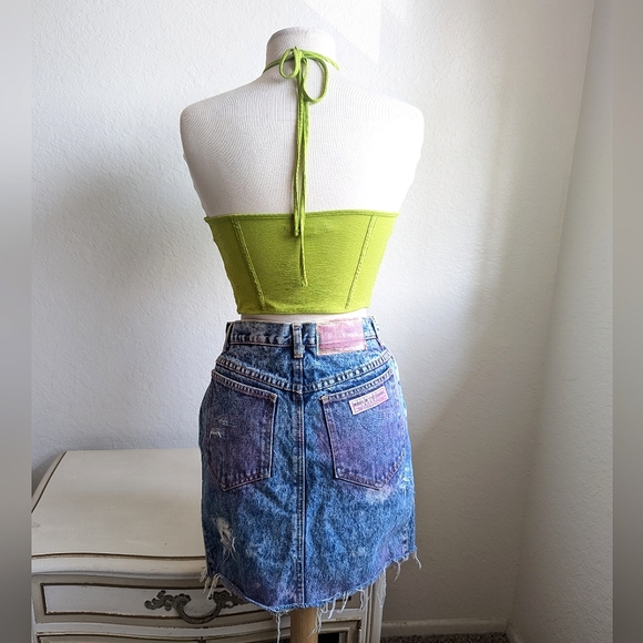 UO Crop Top 💚 Strappy & Stretchy US Juniors Large Urban Outfitters - Picture 3 of 8